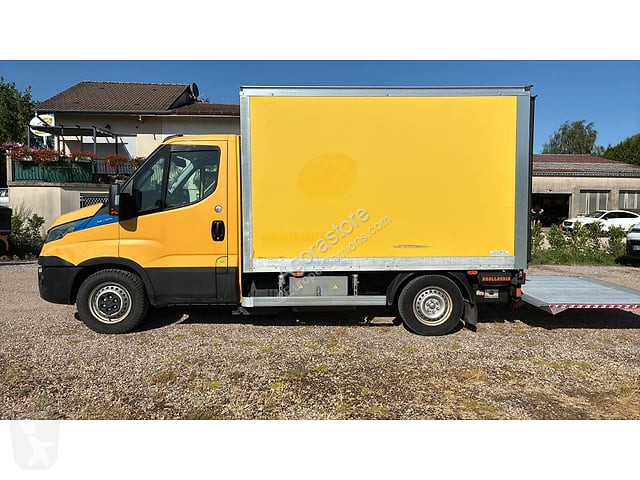 Kamion Iveco DAILY 35S14N HAYON