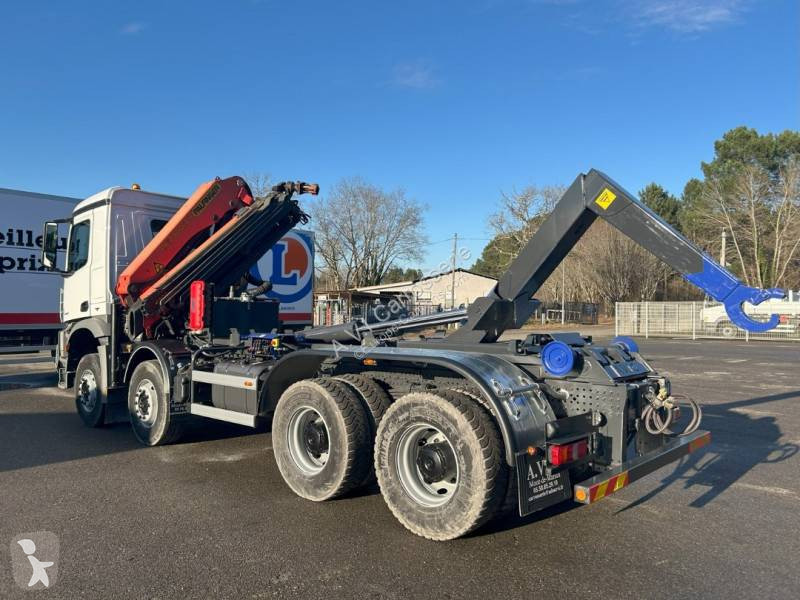 Mercedes 3240 truck