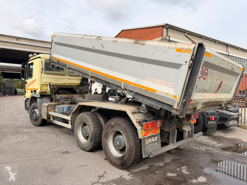 Kamion Mercedes 3344