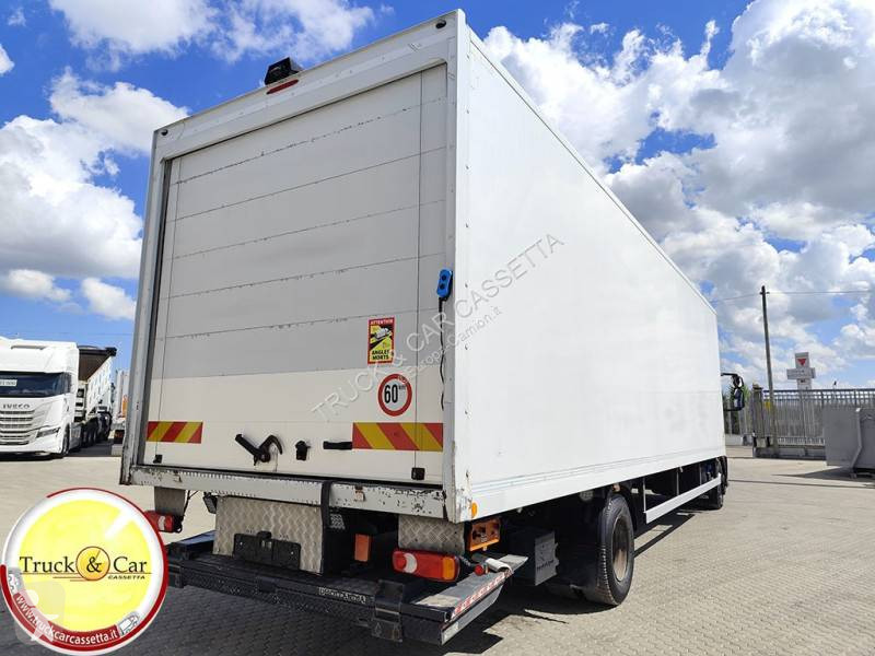 Kamion Iveco 140 E 22