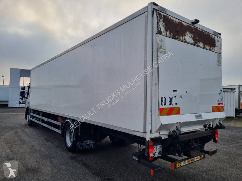 Kamion Renault 320.19 DTI 8