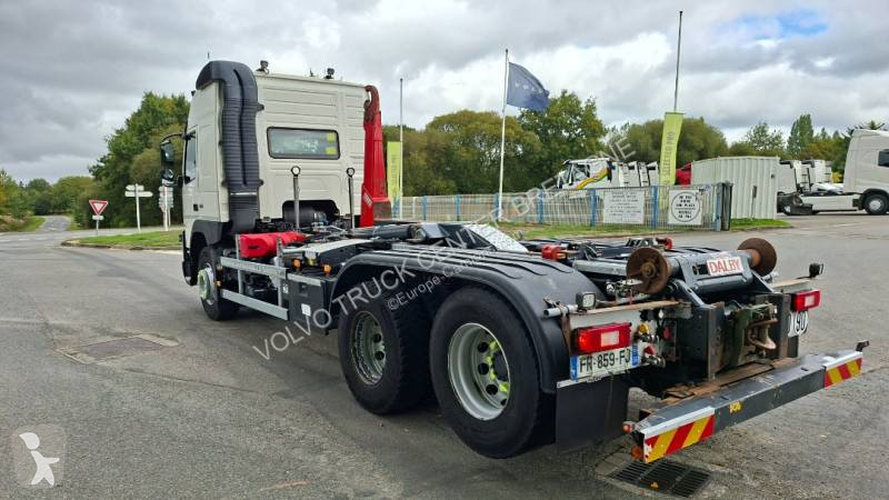 Kamion Volvo 460