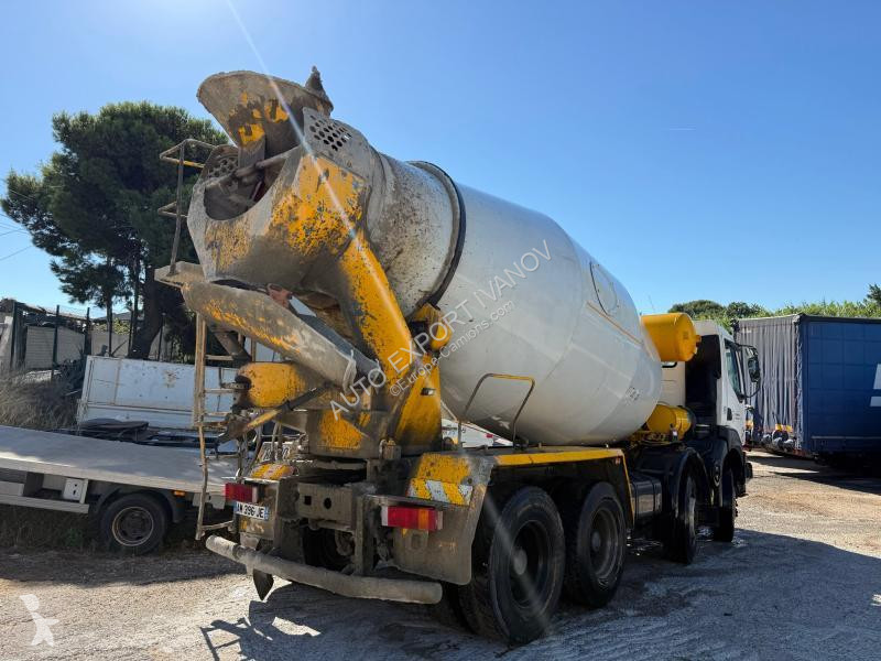 Beton Renault  KERAX 400