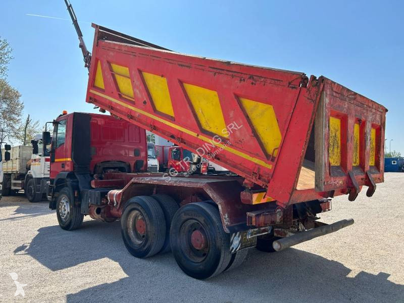 Camión Iveco 380E37
