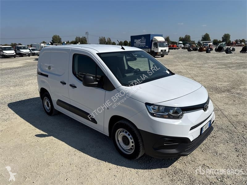 Camión Toyota Proace CITY 1.5D 100CV S&S MT L2...