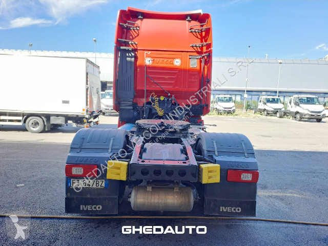 Teherautó Iveco TRATTORE STRADALE IVECO STRALIS...