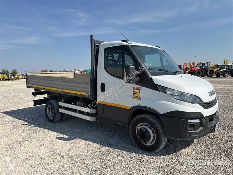 Camión Iveco 60-150 4x2 S/A Dump Truck