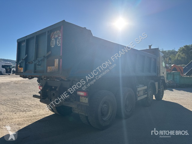 Teherautó Volvo 460