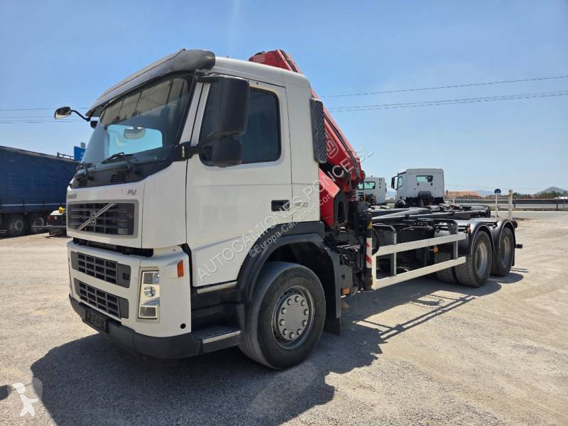Teherautó Volvo 300