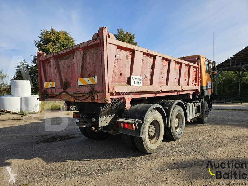 Camión MAZ 650119