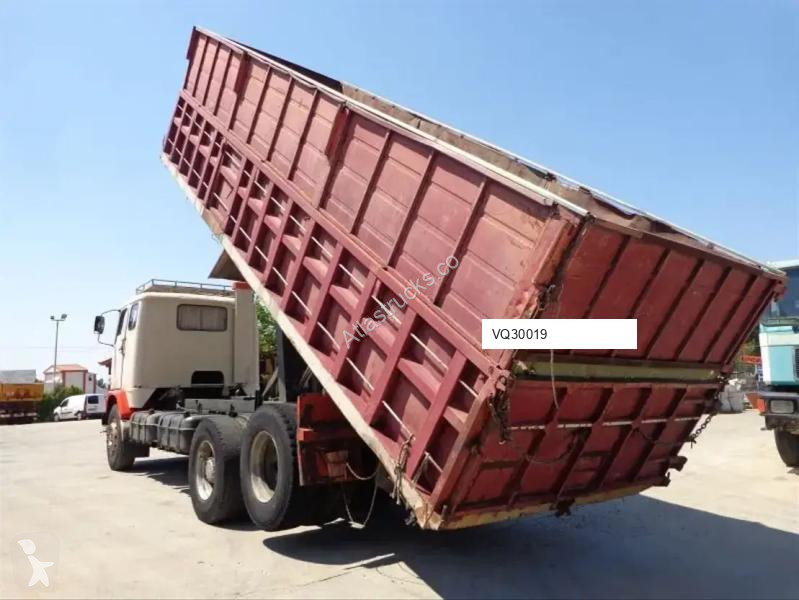 Camión Volvo F89 KIPPER