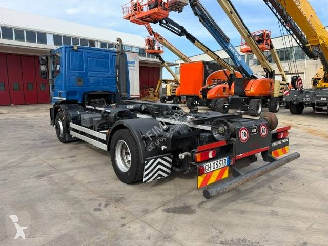 Camión Iveco 160 E 25