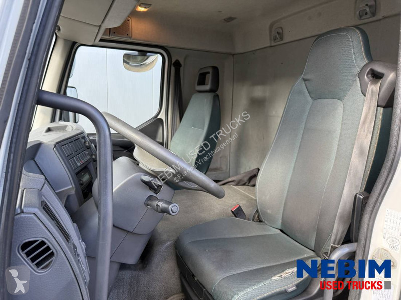 Teherautó Volvo 250 4x2 - 18Ton - 420.652km
