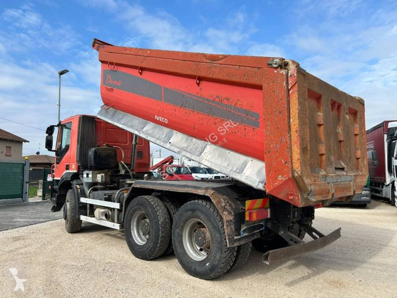 Camión Iveco 410