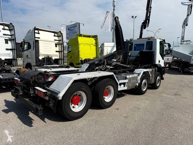 Camião Iveco 450