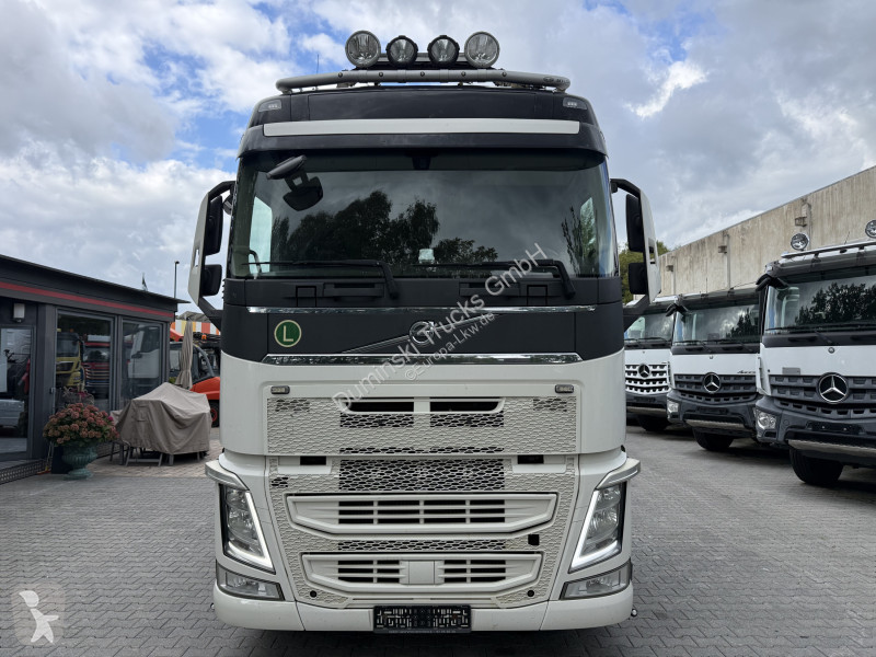Teherautó Volvo FH460 6X2 Kran HMF 2620 bis...