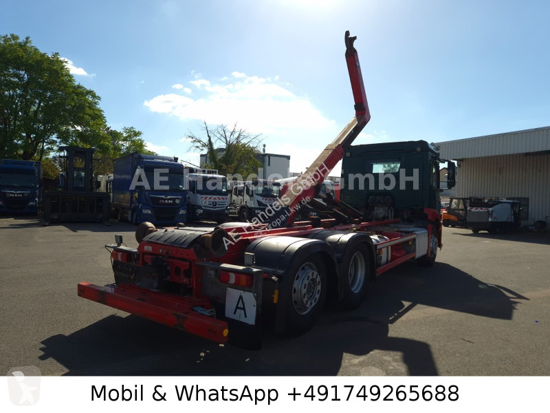 Camion Mercedes III 2540 M Hiab...