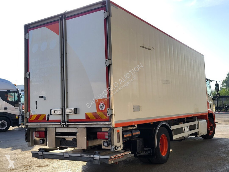 شاحنة DAF 330