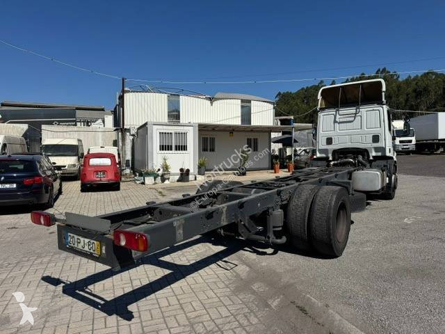 Camion Iveco 180E32