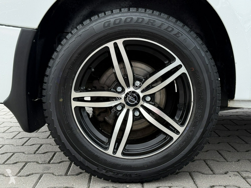 Camion Opel Vivaro