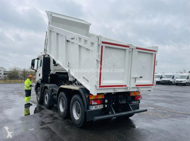 Camion MAN TIPPER 20 m³  41.400 BB CH