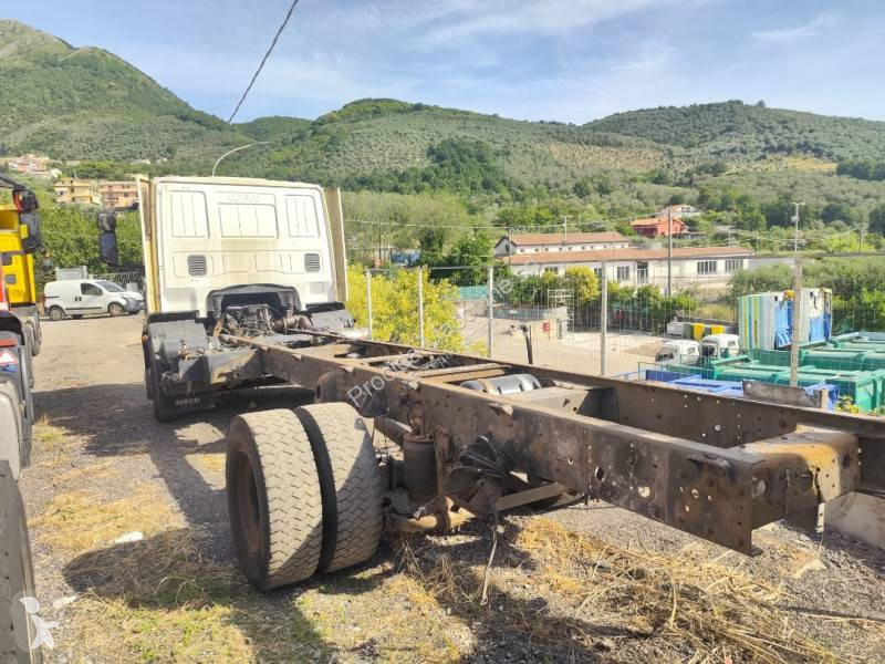 Camion Iveco 150 E 22