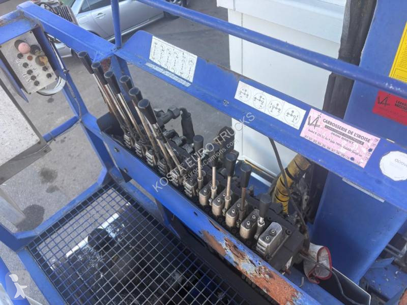 Engin de voirie Volvo 450