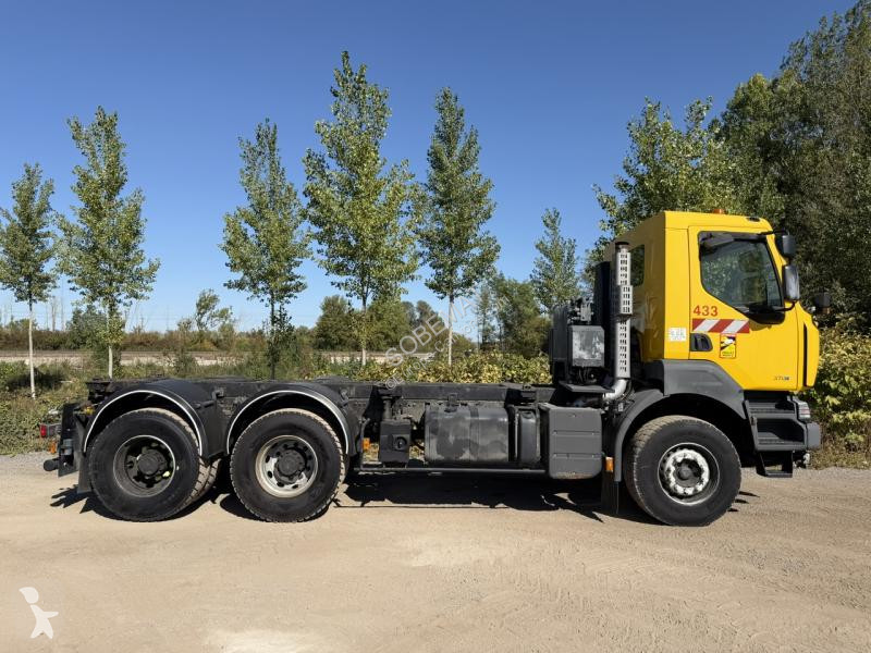 Camião Renault 370.26 (6X4)