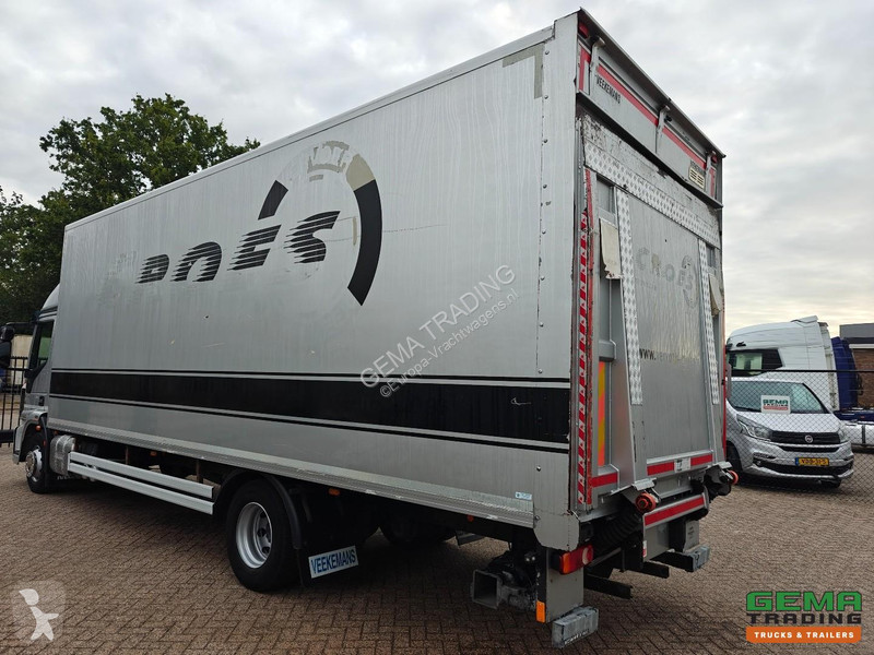 Camion Iveco EuroCargo 0 4x2 Sleeper Cab Euro6A...