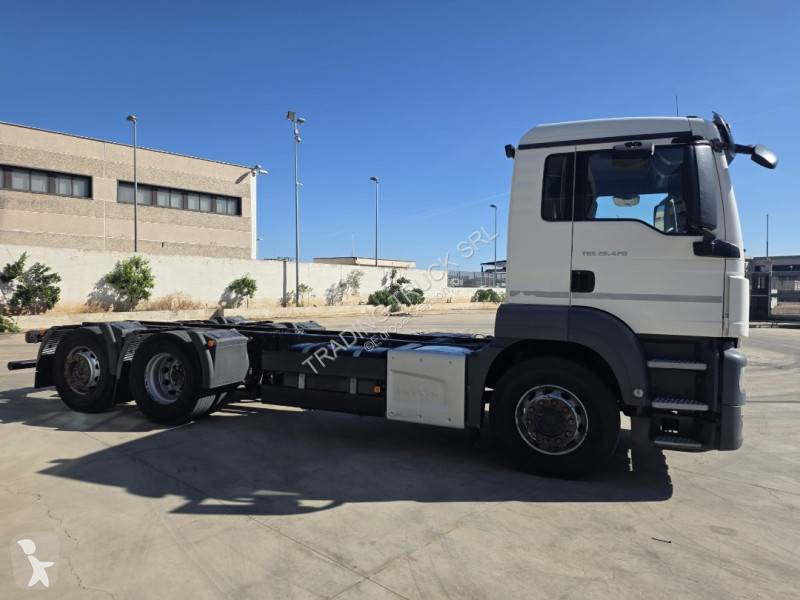 Camion MAN 26.420