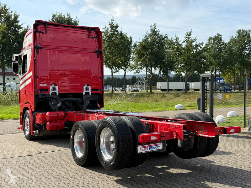 Camião Scania S650 V8 Chassis 4.35 WB Retarder...