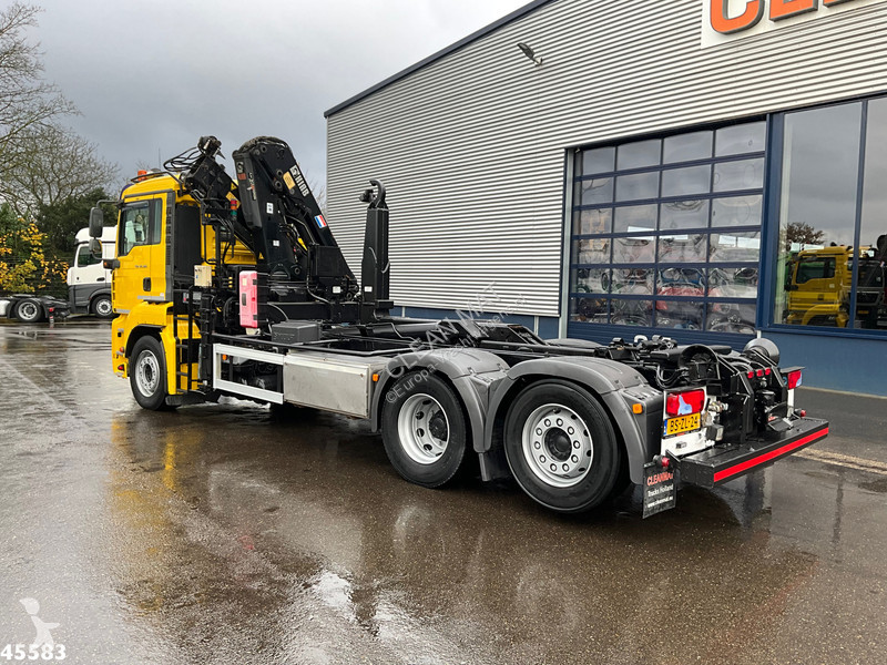 MAN TGA Hiab 16 Tonmeter laadkraan truck