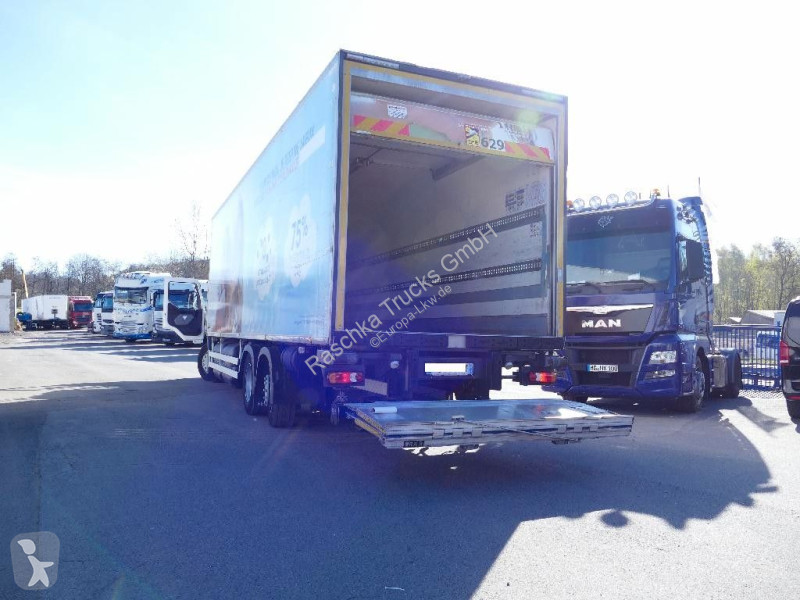 Camion Renault Renault D Wide *CNG* 6x2 Chereau...