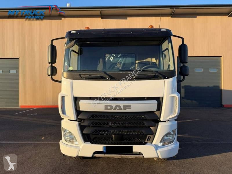 DAF 410 truck