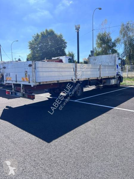 Camion Iveco 120E24
