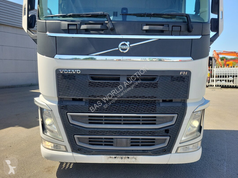 Camião Volvo 500