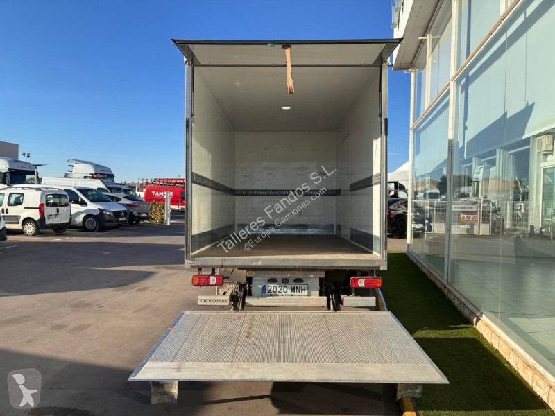 Грузовик Iveco  35C16H3.0