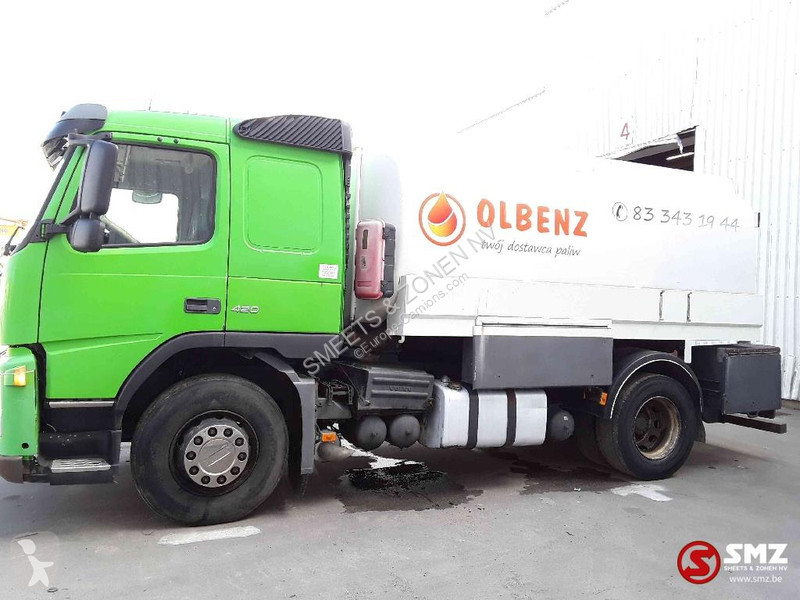 Camion Volvo 420