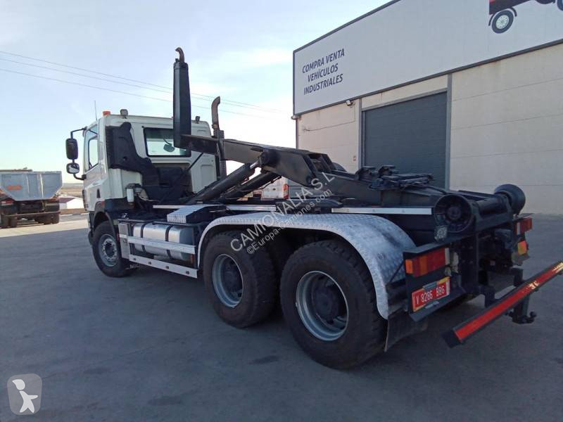 Грузовик DAF 85.460