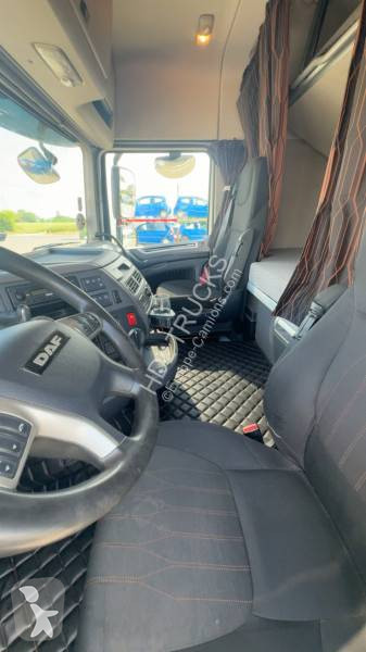Ciężarówka z przyczepą DAF 460 SSC