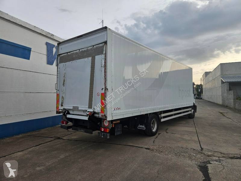 Camião Iveco ML 160 E 28 P