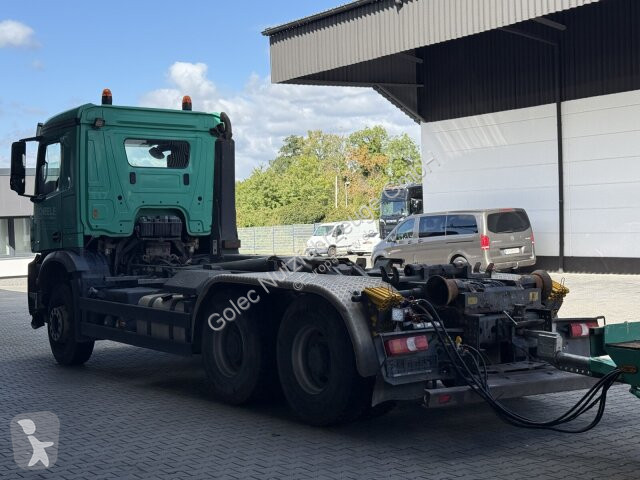 Lastbil Mercedes Arocs 2645 6x4 Abrollkipper...