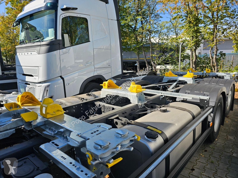 Lastbil Volvo 500 AERO 6x2 MultiBDF*XL, Kamera,...