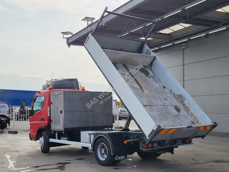 Camión Mitsubishi Fuso 7C18