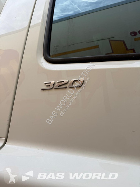 Camión DAF cf 320