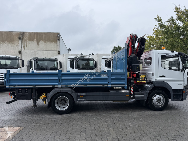 Camión Mercedes 1623 4X2 Kran Fassi F135