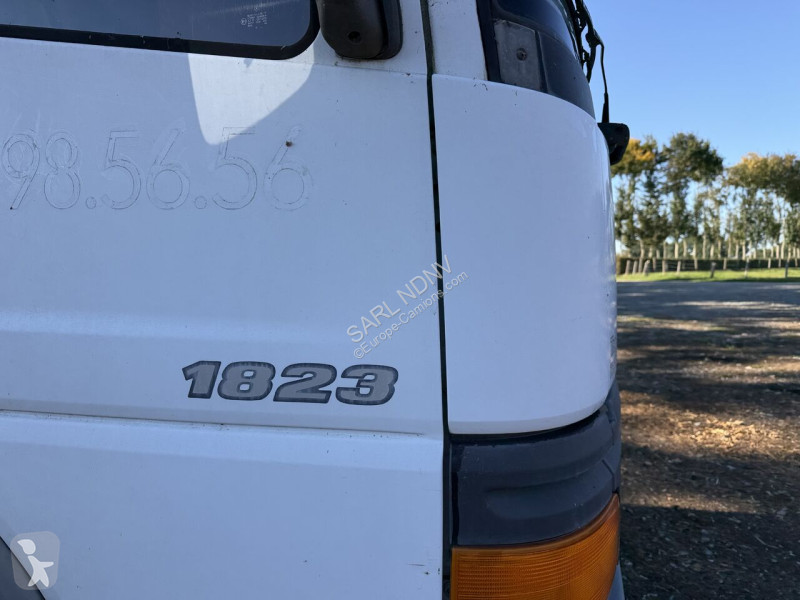 Mercedes 1823 truck