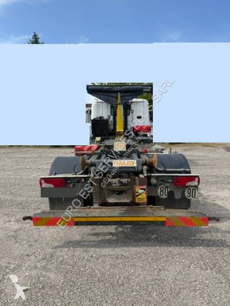 Scania 360 truck