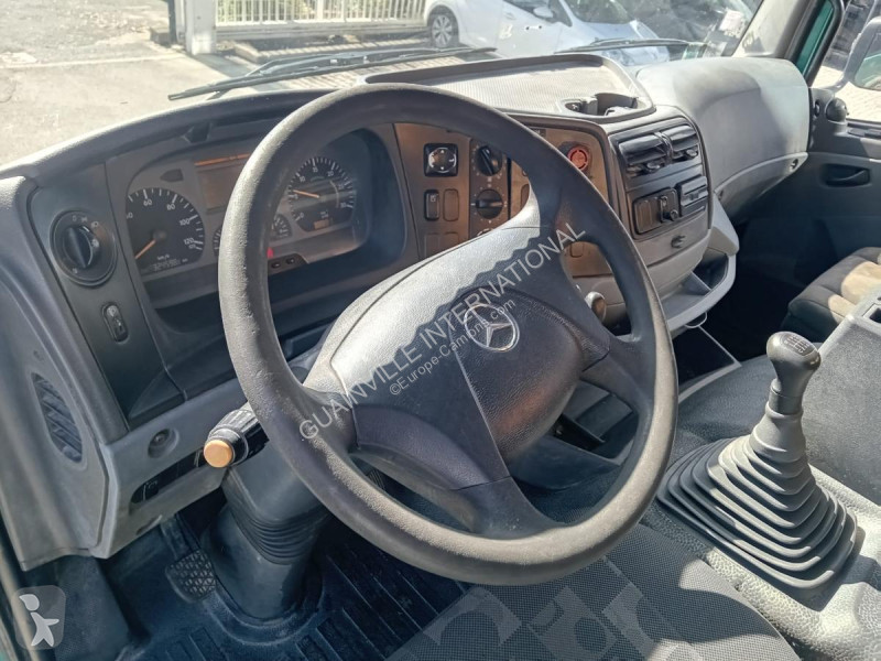 Camião Mercedes 1836