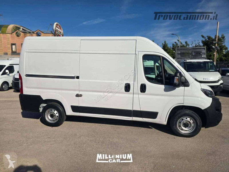 Lastbil Fiat 2023 L2H2 KM 91000 MULTIJET